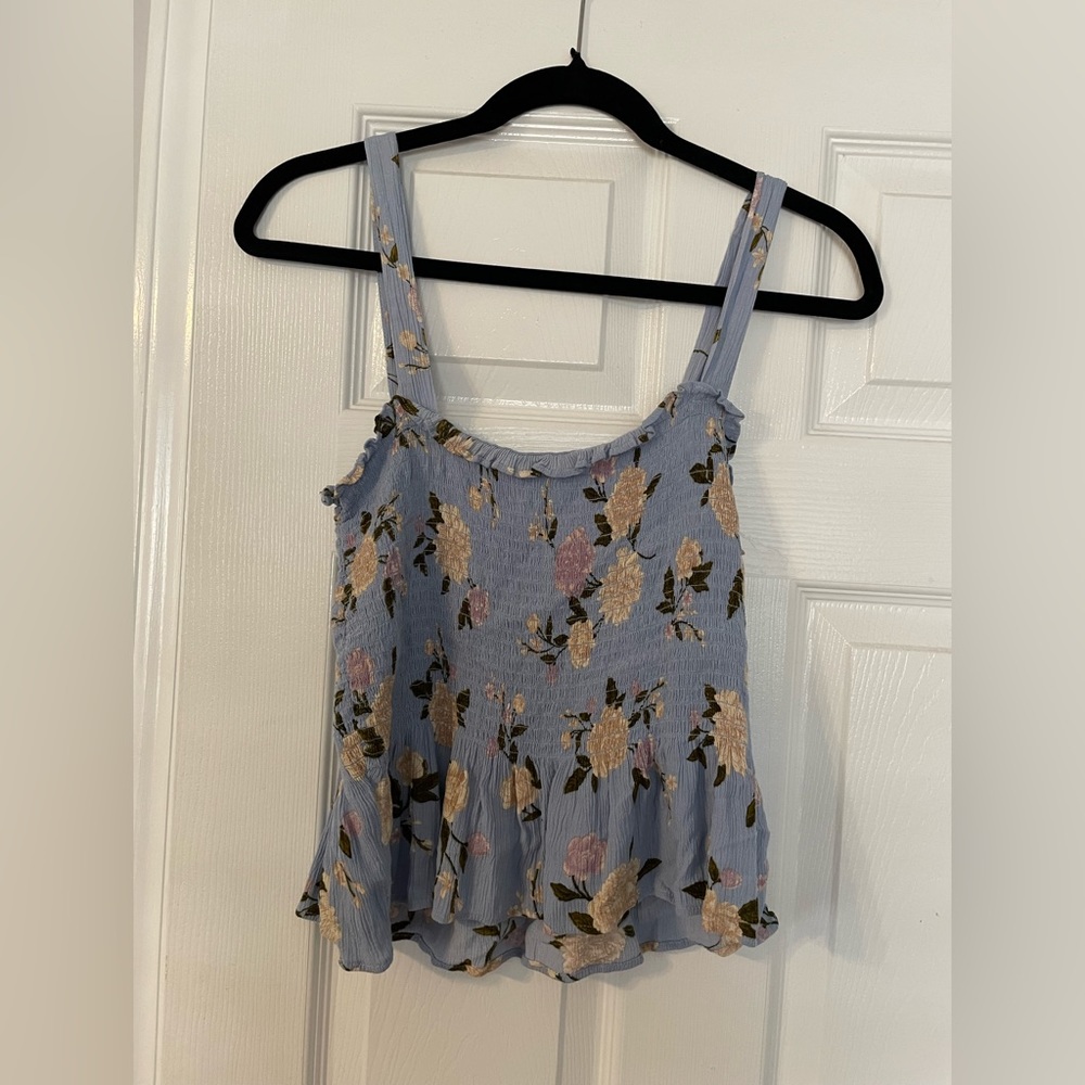 Floral American Eagle smocked tank top